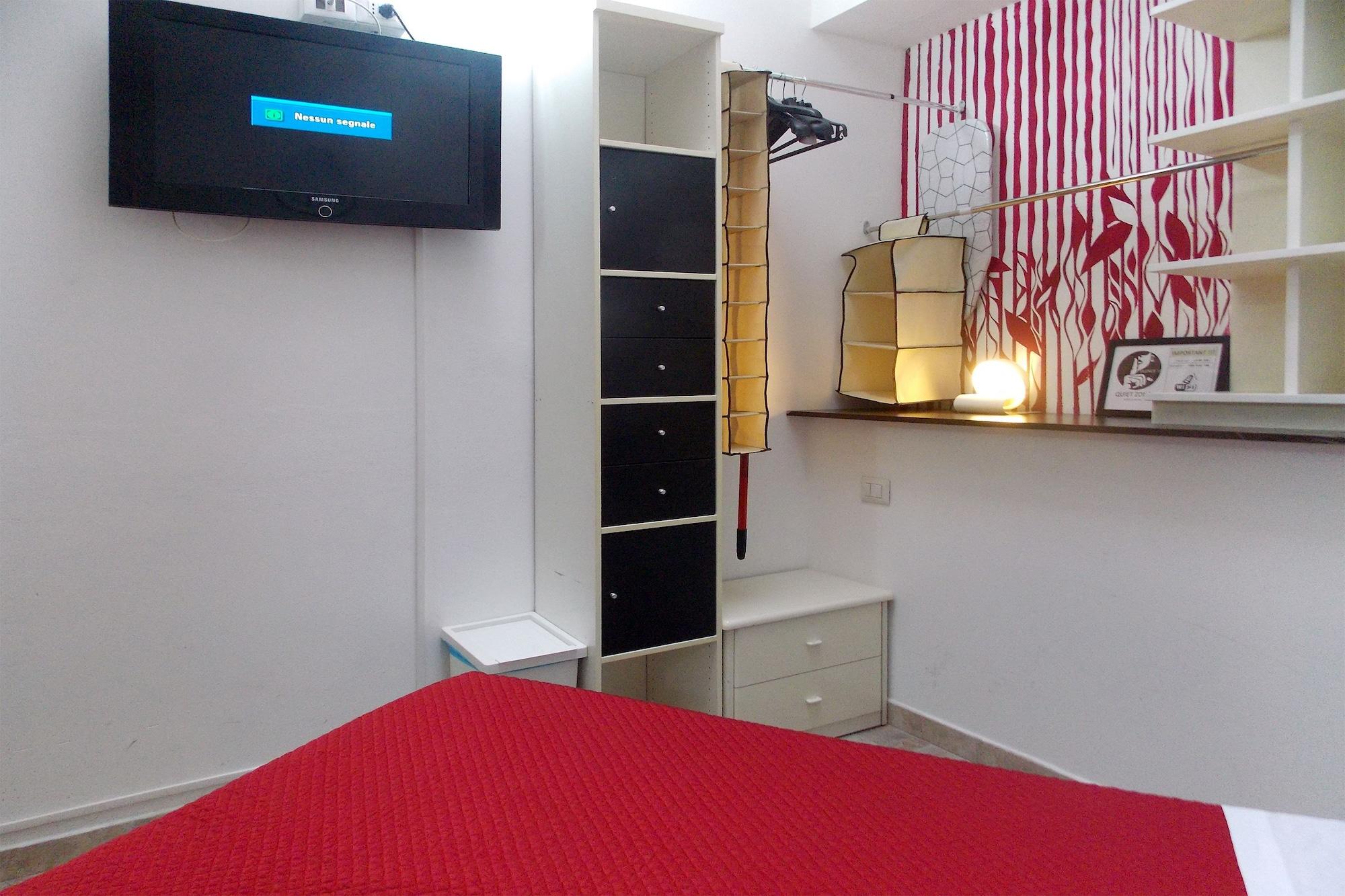 Hostel Colours Милано Екстериор снимка
