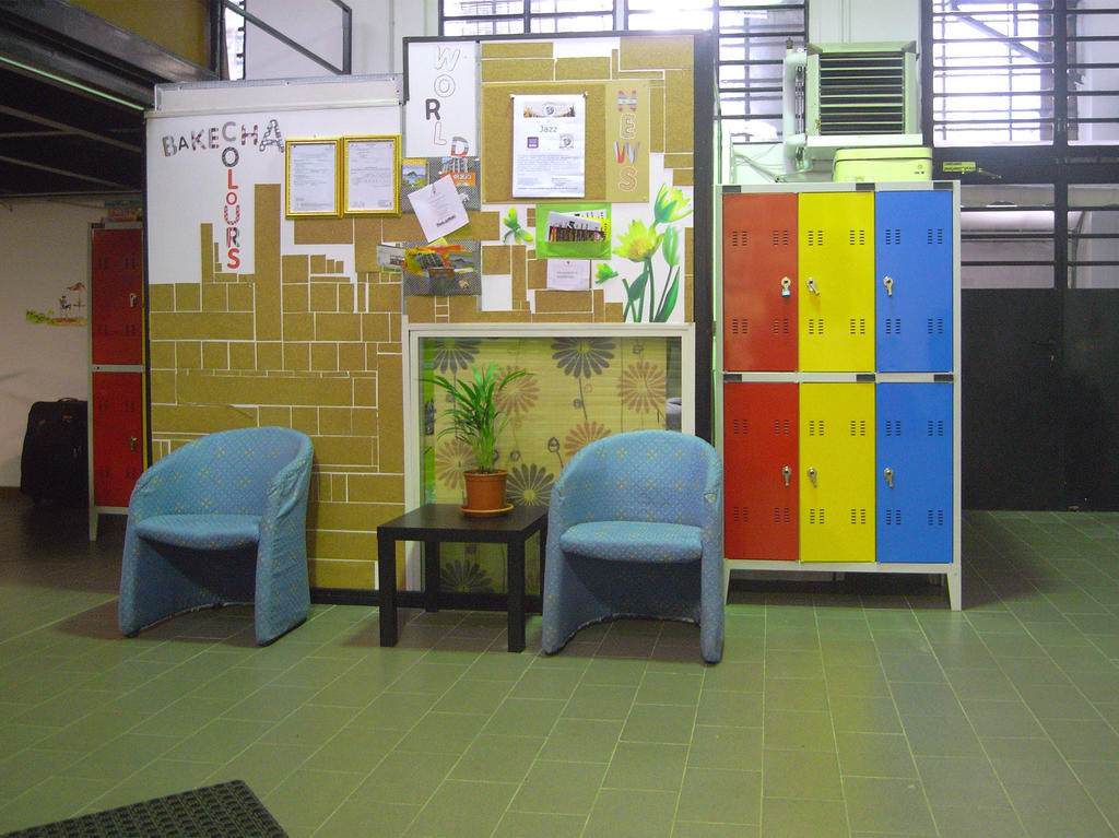 Hostel Colours Милано Екстериор снимка